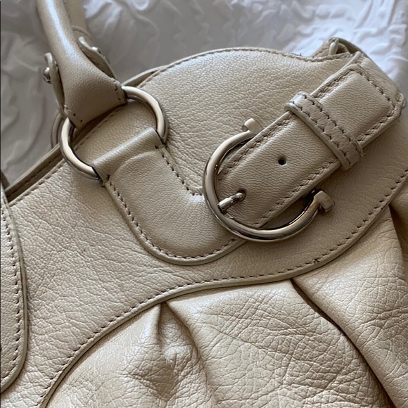 Vintage Ferragamo shoulder bag - Picture 3 of 7